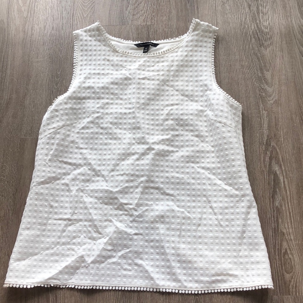 Tulip Back sleeveless Top